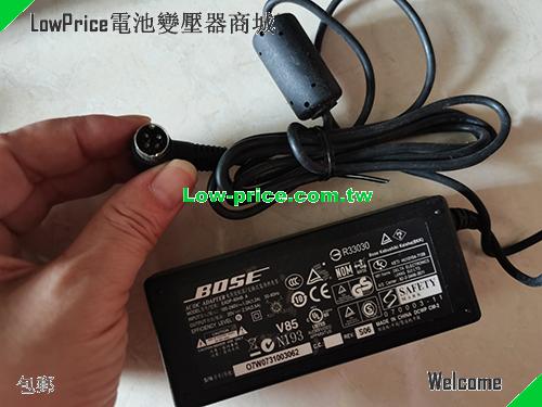 BOSE  20V 2.5A AC Adapter
