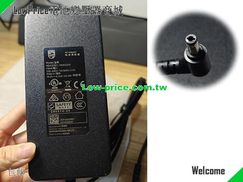 PANASONIC  19V 6.32A AC Adapter