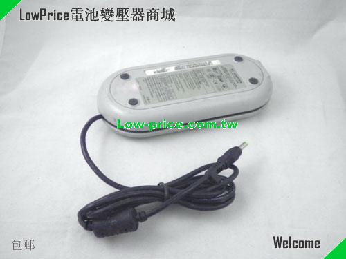 SAMSUNG  19V 3.15A AC Adapter