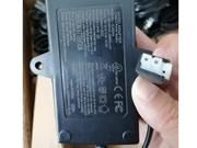 Class 2 Power Supply 32V 2.2A 70.4W筆電變壓器，副廠/原廠筆電電源供應器，接頭規格-
