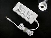 FLYPOWER 18V 3A 54W筆電變壓器，副廠/原廠筆電電源供應器，接頭規格-5.5 x 2.5mm 