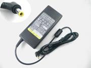 FUJITSU 19V 4.74A 90W筆電變壓器，副廠/原廠筆電電源供應器，接頭規格-5.5 x 2.5mm 