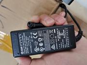 HOIOTO 9V 1A 9W筆電變壓器，副廠/原廠筆電電源供應器，接頭規格-5.5 x 2.5mm 
