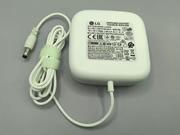 LG 19V 1.53A 48.07W筆電變壓器，副廠/原廠筆電電源供應器，接頭規格-5.5 x 2.5mm 
