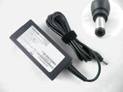 TOSHIBA 19V 2.37A 45W筆電變壓器，副廠/原廠筆電電源供應器，接頭規格-5.5 x 2.5mm 